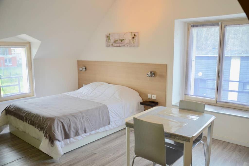 La Petite Maison Appartement 2 Avoine Dış mekan fotoğraf
